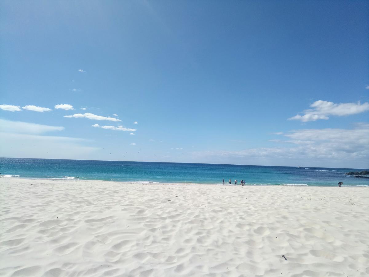 フォースター Beaches Internationalアパートホテル エクステリア 写真